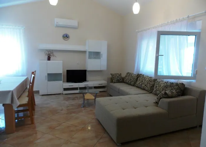 Apartment Vir