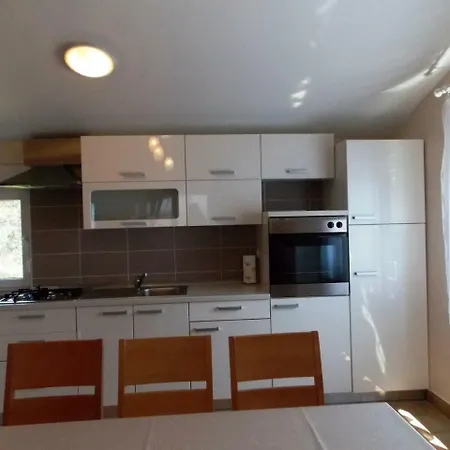 Apartment Vir Apartmán