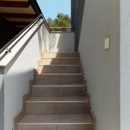 Apartment Apartment Vir